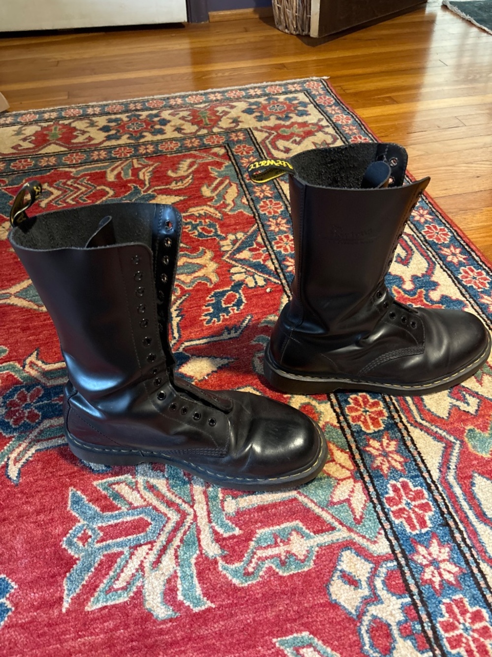Doc Martens 1914 Boot - Picture 3 of 5